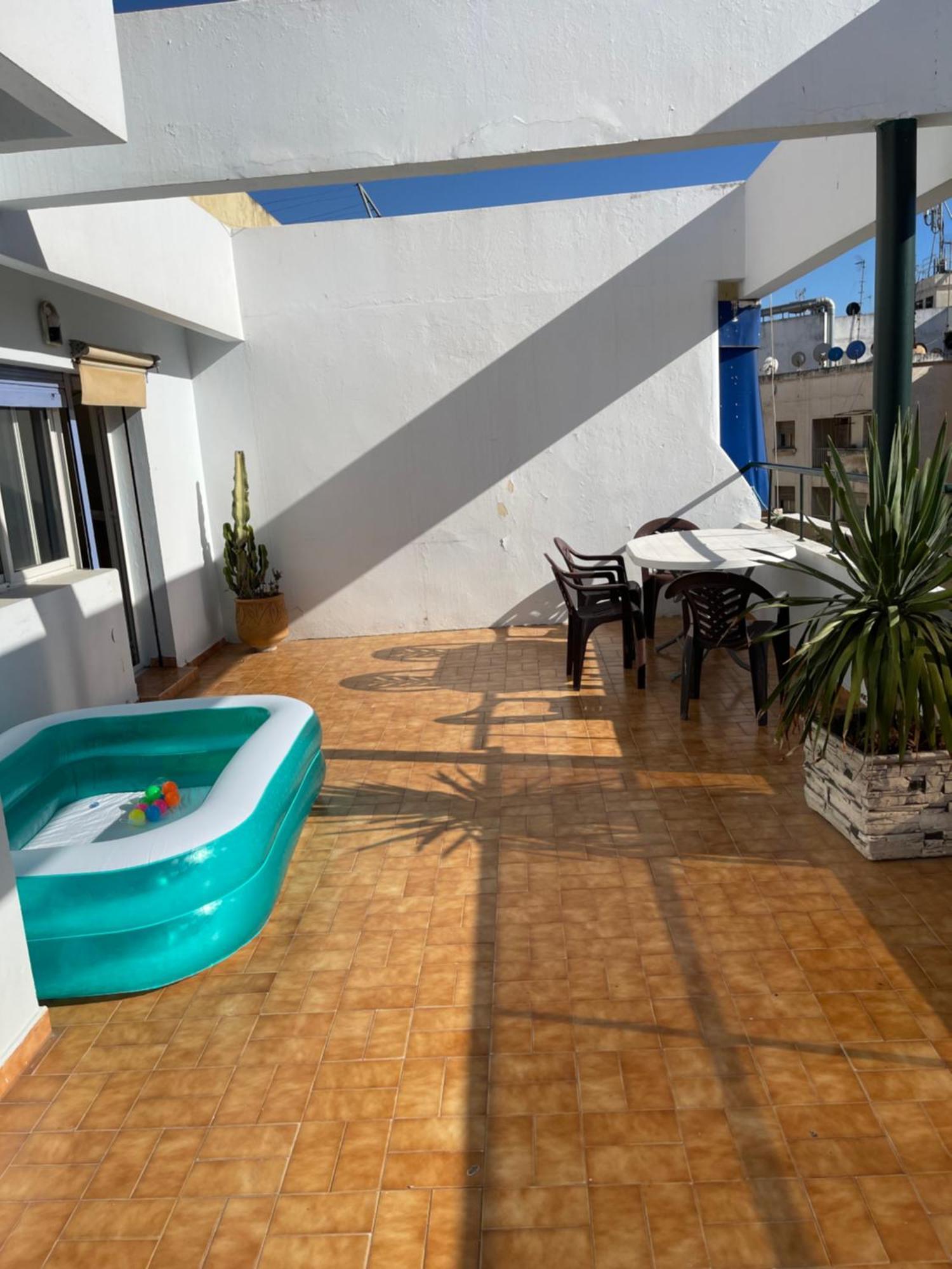 Appartement Centre-Ville Avec Piscine Pour Enfants Tânger Exterior foto